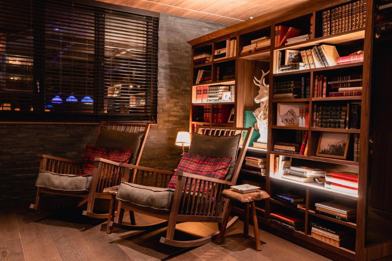 Schweizerhof Zermatt - A Small Luxury Hotel Εξωτερικό φωτογραφία